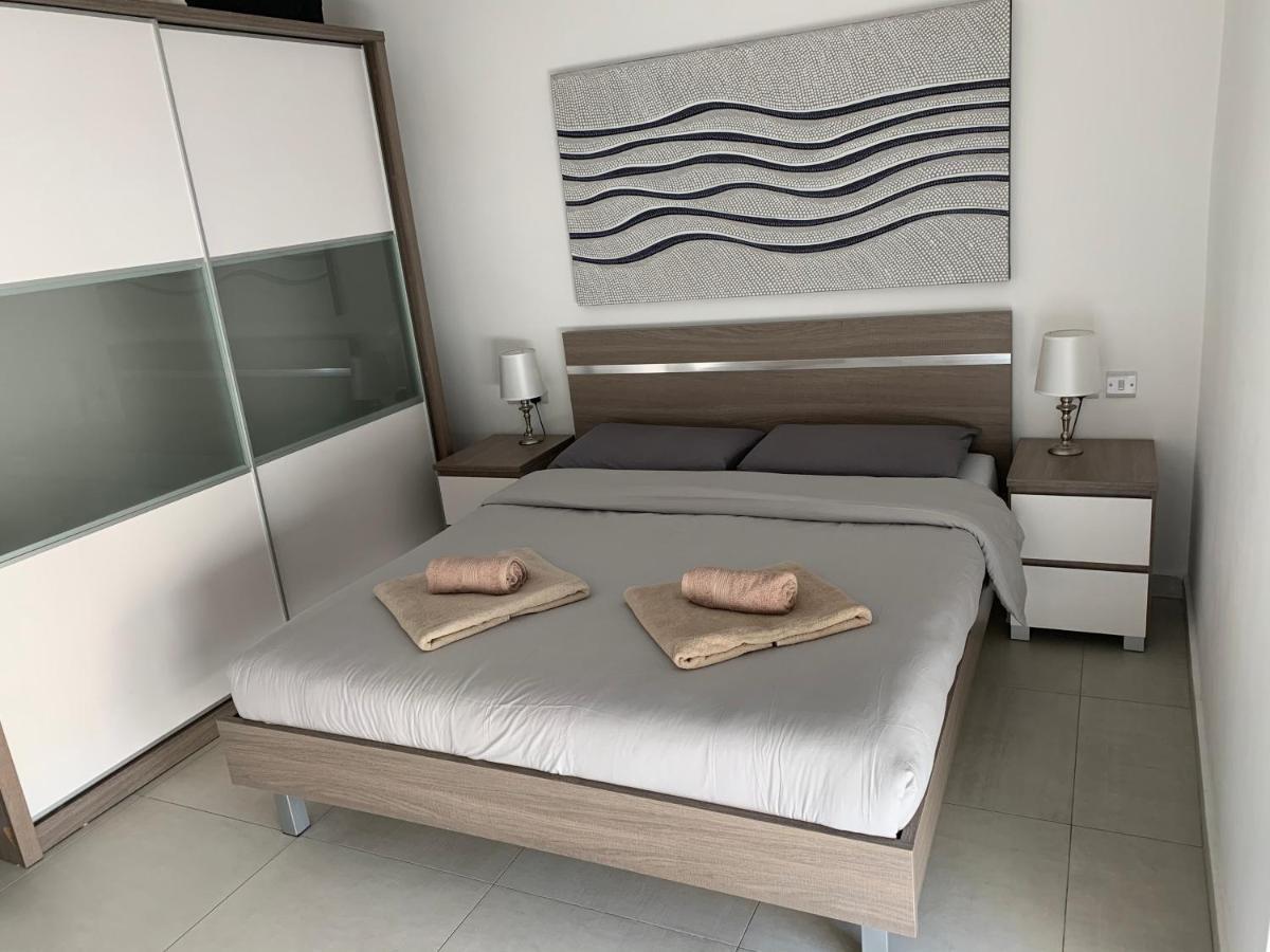 Apartament Sea View Penthouse Mellieha Bay Zewnętrze zdjęcie